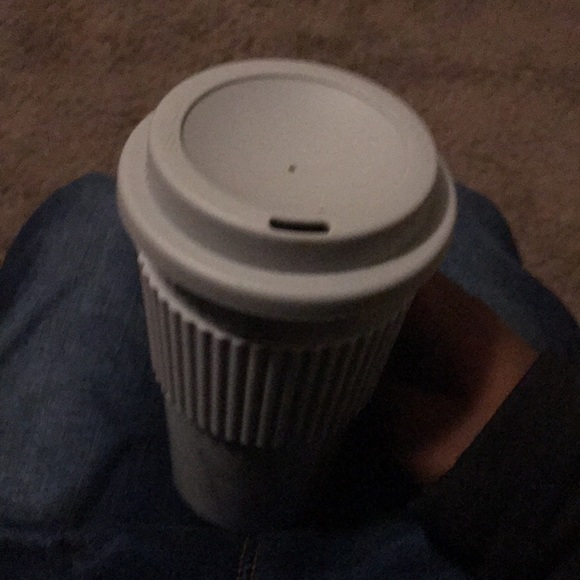 brand new cup never used just bought clean fresh - Picture 2 of 2